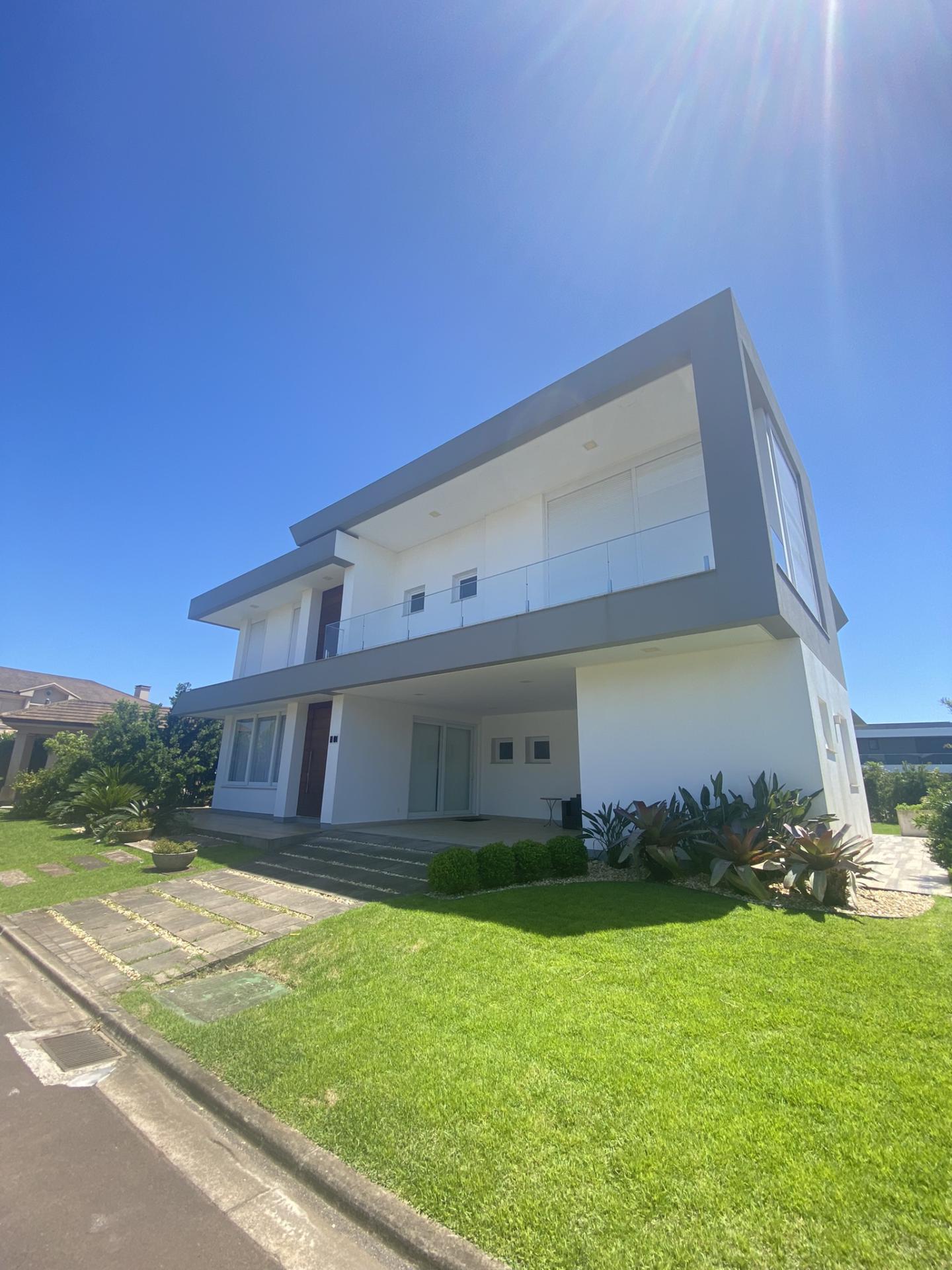 Casa 5 Dormitórios