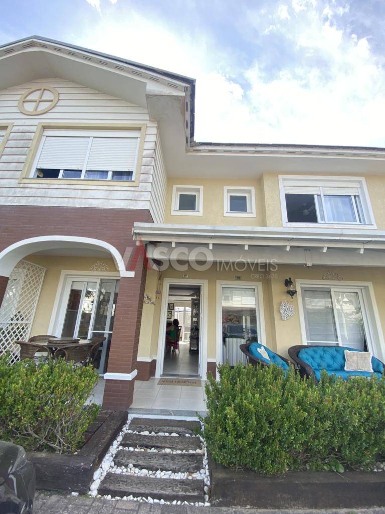 Casa 5 Dormitórios