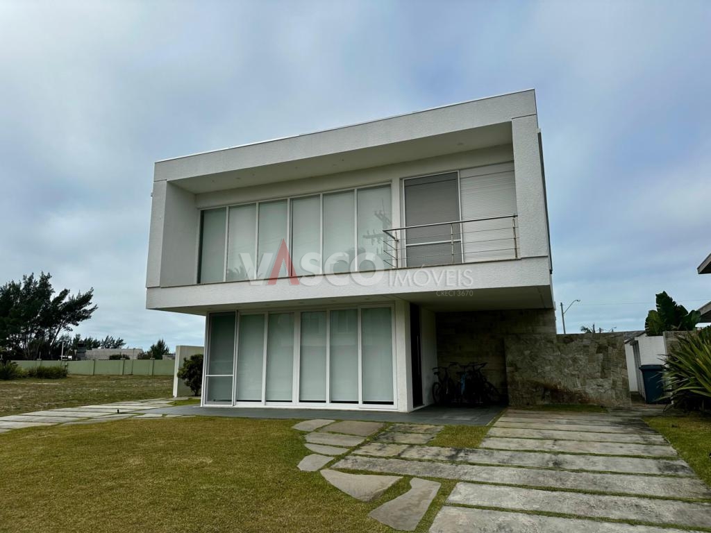 Casa 5 Dormitórios
